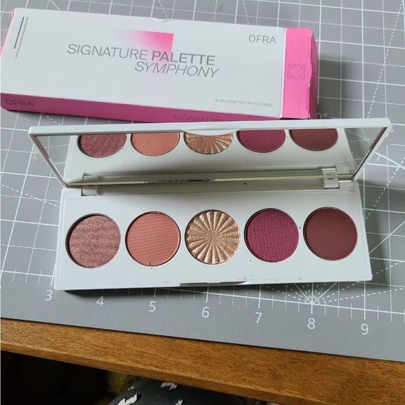 OFRA COSMETICS Signature Palette in Symphony - Picture 5 of 6